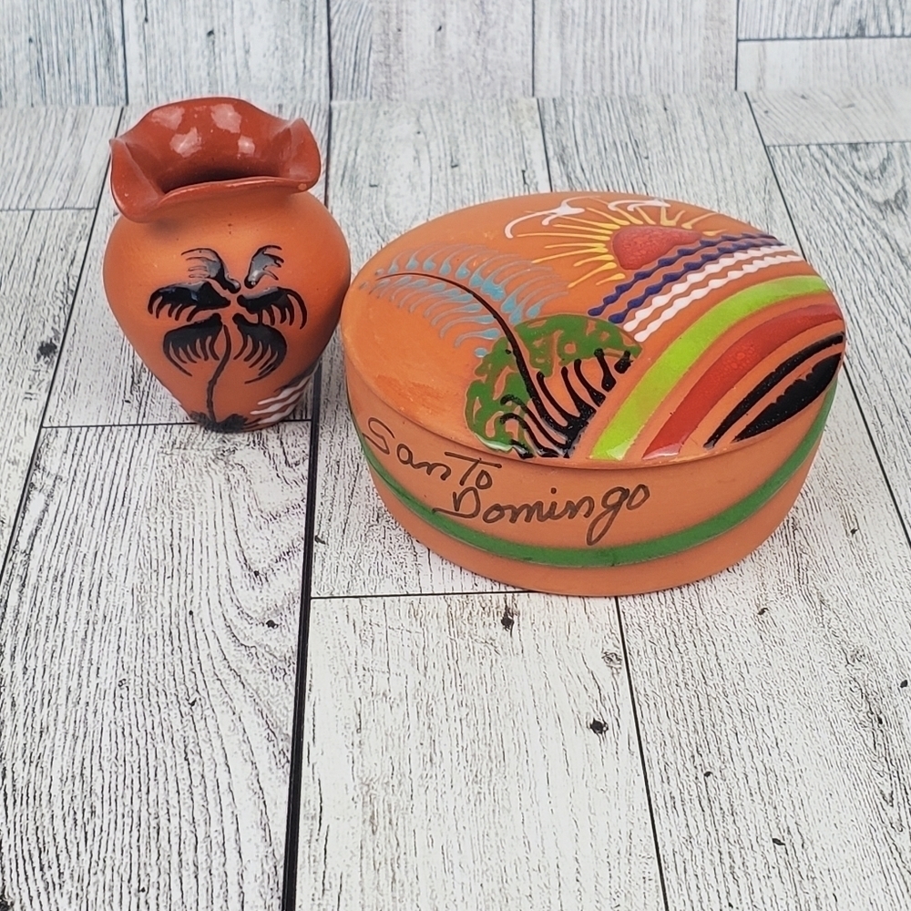 Cerogo Santo Domingo Handmade/ Painted Mexican Art Pottery Clay‎ Trinket Box